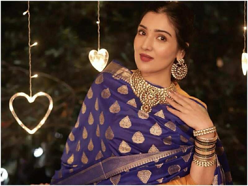 typical punjabi dress