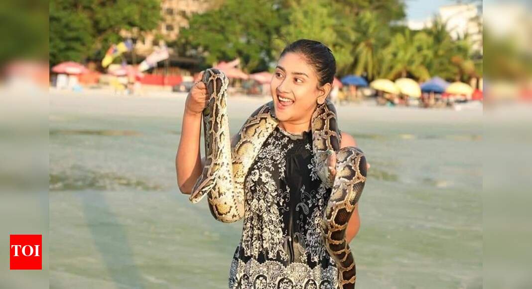 Debleena Dutt Mukherjee is missing her vacations | Bengali Movie News ...
