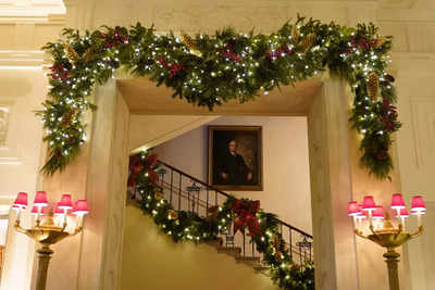 Whitehouse Christmas Decorations 2021