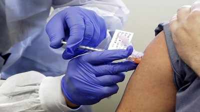 ‘Adverse event’ won’t affect vaccine rollout plan, says Government