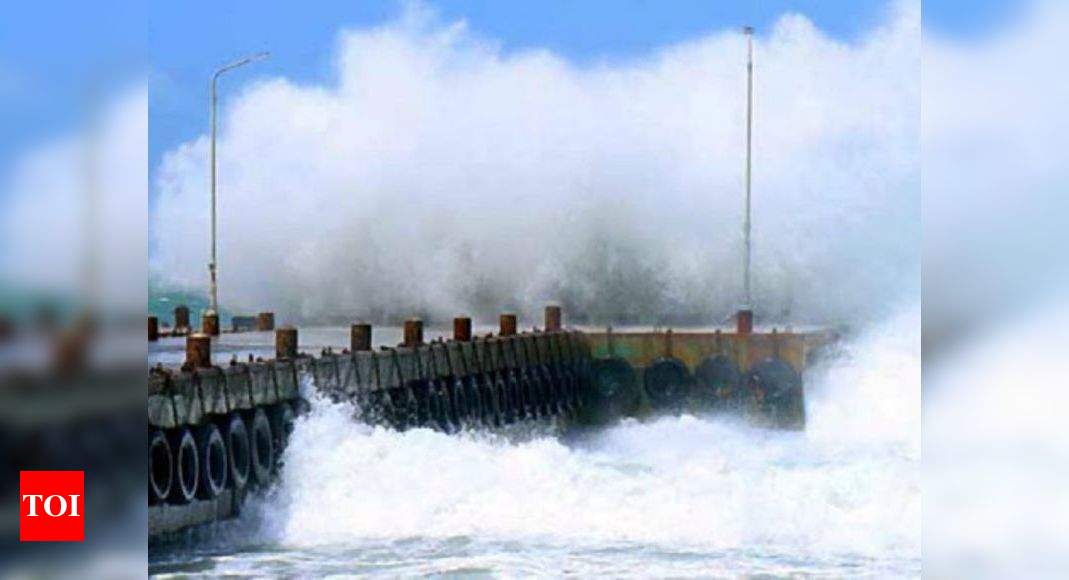 Cyclone Burevi Starts Making Landfall In Sri Lanka, To Cross Over Tamil ...