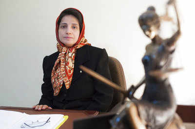 Iran lawyer back in prison after temporary release: Husband