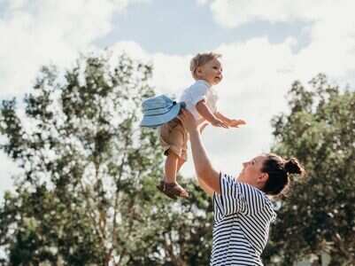 Sunsigns who prioritize their kids over everything