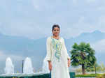Pranati Rai Prakash is enjoying her time and vacation in the beautiful valley of Kashmir