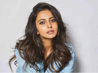 Rakul Preet Singh urges people to donate blood and spread the word about donation
