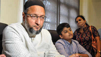 GHMC results: Owaisi remains tight-lipped over alliance with TRS