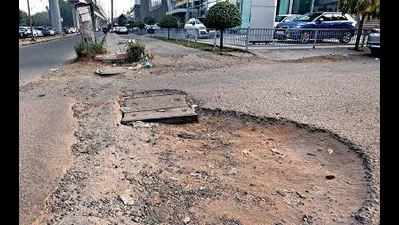 Swanky cars in dust bowl: State of an industrial hub in Delhi that pays crores in tax
