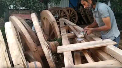 Pune bullock cart maker finds unique way to grow his business