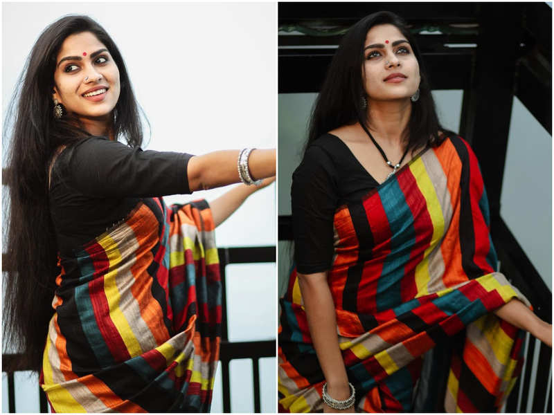 Swasika: Swasika personifies elegance in THIS multi-colored saree | Malayalam Movie News - Times of India