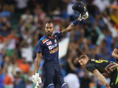 hardik pandya dhoni