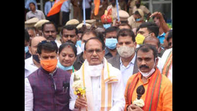 After Bihar, BJP to win West Bengal elections too, claims Shivraj Singh Chouhan