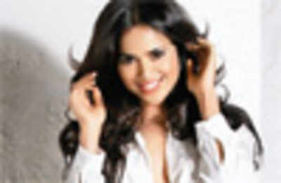 I don't have a dearth of men: Sameera Reddy | - Times of India