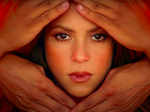 Lauren Gottlieb kills it in Shakira's moves in 'Girl like me' by Black Eyed Peas