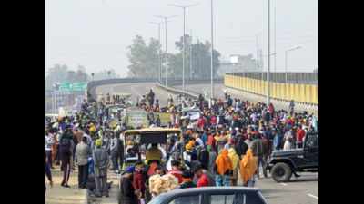 Bharat Bandh: Farmers block highways in Punjab, Haryana; shops, petrol pumps closed