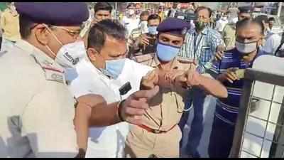 Paresh Dhanani’s spat with Amreli cops during bandh goes viral