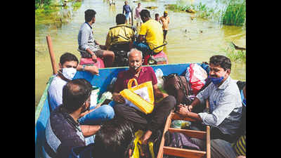 Chennai: Tractors come to rescue of marooned residents
