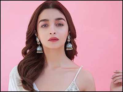 Alia Bhatt shares a motivational quote on rising again after 'falling, breaking and failing'