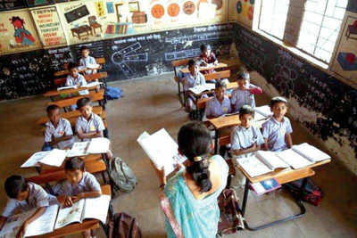Karnataka: Schools divided; some suspend online classes