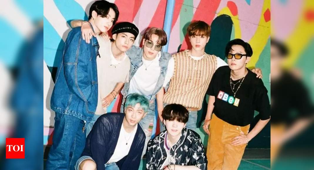 BTS to perform with Halsey, Lauv and Steve Aoki at their New Year's Eve