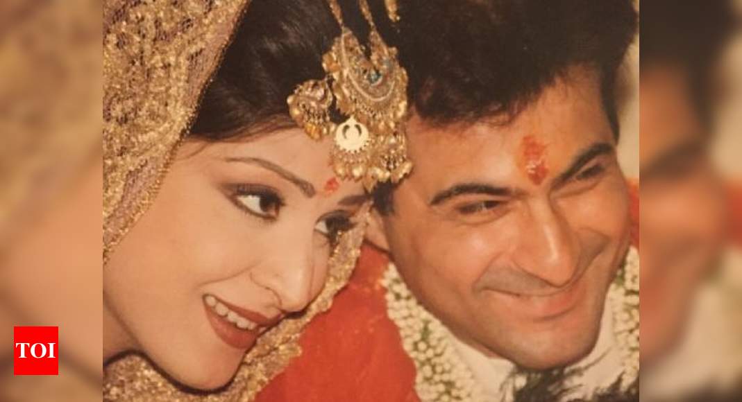 Sanjay Kapoor And Maheep Kapoor Share Priceless Throwback Pictures As They Celebrate Their 22nd