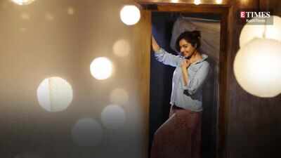 Actor Bijukuttan's daughter dances to 'Kim Kim' song