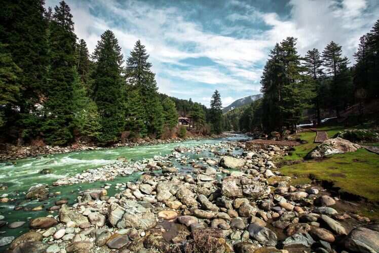 Day 3: Drive from Srinagar&ndash;Pahalgam