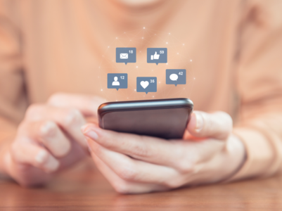 Zodiac signs who are extremely addicted to social media