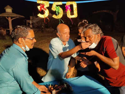 Almost Sufal Sampoorna completes 350 episodes; a look at the on-set celebrations