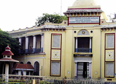 The limestone required for the restoration had to be brought in from Jodhpur since the experts were unhappy with the locally available counterpart, which they felt would not be suitable for the structure, dating back to the 19th century
