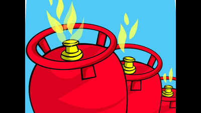 Tragedy averted after LPG fire in Unnao: 8 kids among 15 hurt