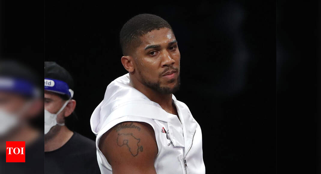 Anthony Joshua Has Great Expectations For Potential Tyson Fury Showdown Boxing News Times Of India