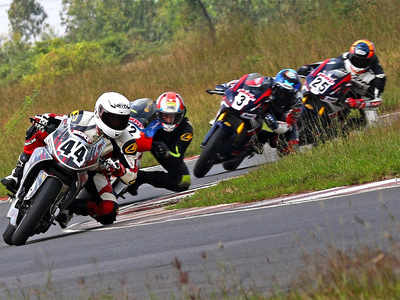 Anish Shetty, Honda rider Mathana Kumar shine in national motorcycle racing meet