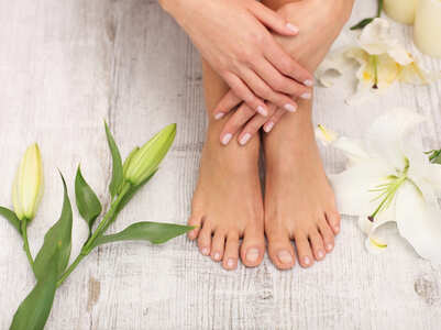 Perfect winter care for your hands and feet