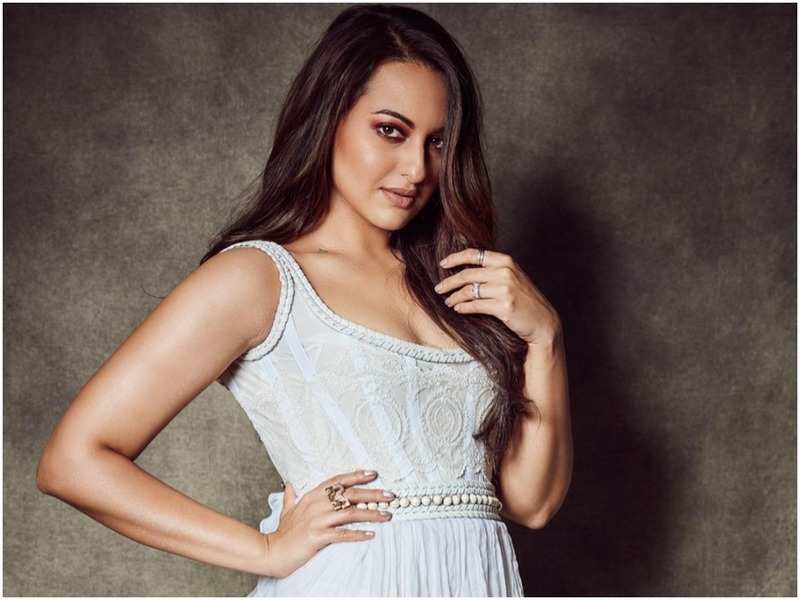 Sonakshi Sinha Reveals The Desi Side Of Hers She Sticks To Even On A