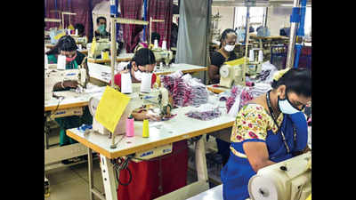 Farmers’ stir takes toll on Surat textile business