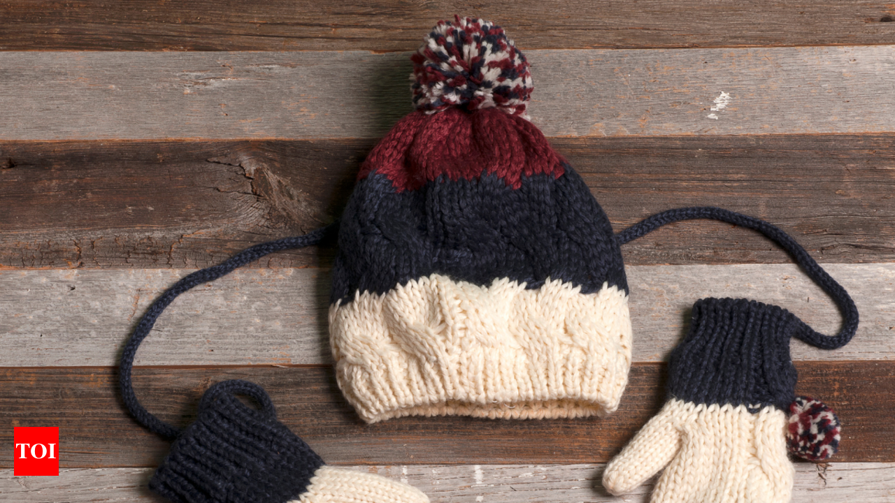 5 stylish winter accessories to add in your wardrobe! - Times of India