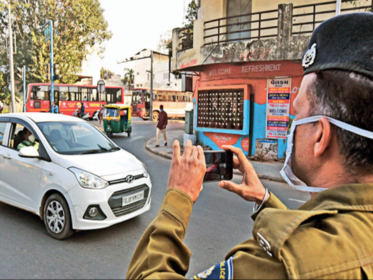 Gujarat: Lone car driver's dilemma, to wear a mask or not? | Ahmedabad News - Times of India