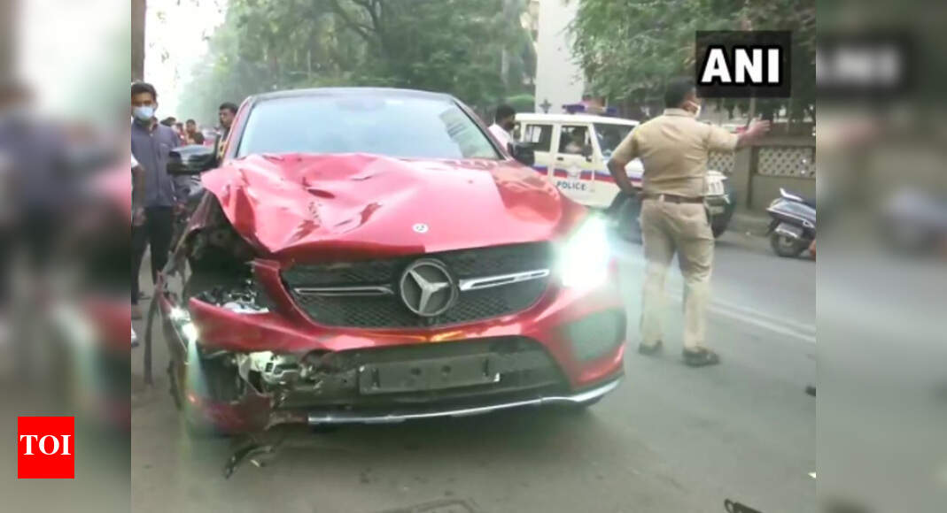 Mumbai: Speeding Mercedes rams into bike, kills food delivery boy in Andheri | Mumbai News - Vimarsana News