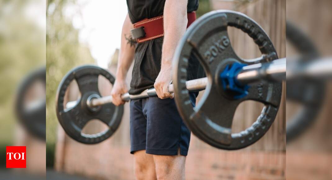 LEATHER BELT WEIGHT LIFTING BODYBUILDING POWER LIFTING BACK SUPPORT GYM 4” SZ M