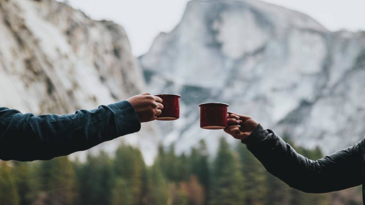 InstaCuppa Portable Electric Kettle: The Perfect Travel Companion