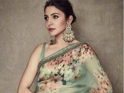 Gorgeous saris every floral-loving bride needs to bookmark