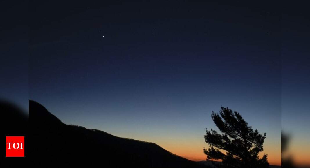 Jupiter Saturn Merging In Night Sky Closest In Centuries Times Of India