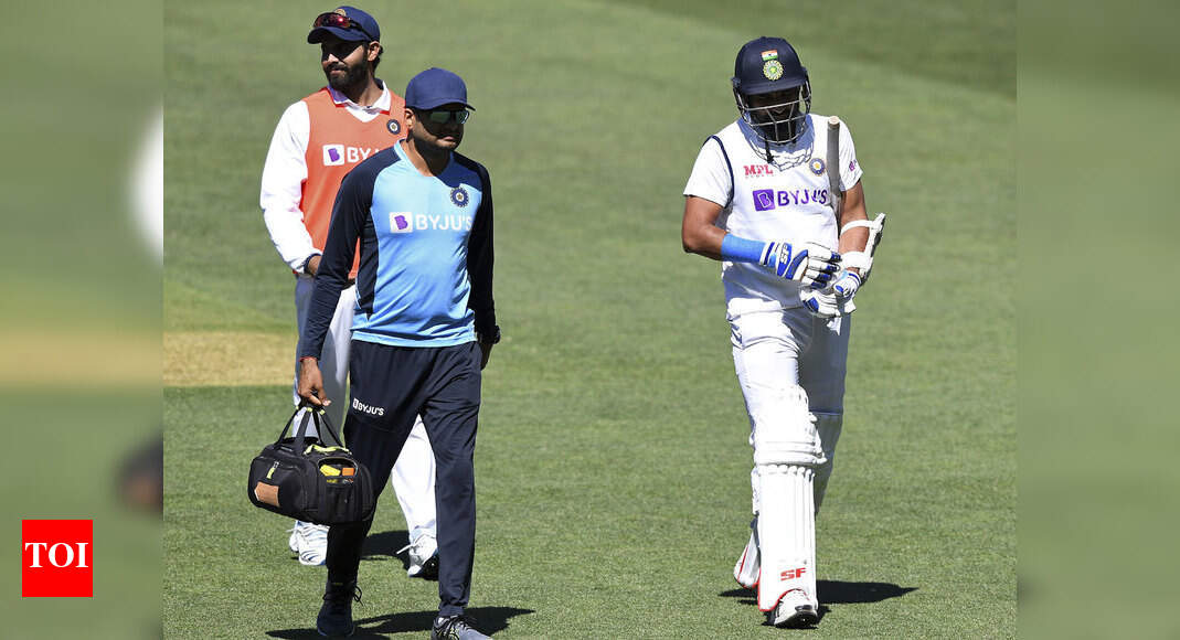 Mohammed Shami: India vs Australia: Mohammed Shami suffers wrist injury ...