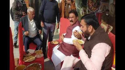 Haryana: On upwas day, BJP leaders caught having meals before going to join fast event