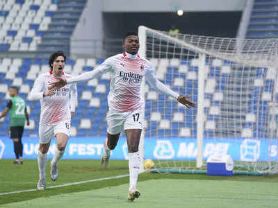 Rafael Leao scores fastest-ever Serie A goal after six seconds to keep AC Milan top