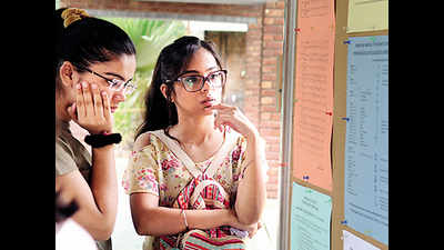 Delhi: Teacher breaks ranks over 4-year UG programme