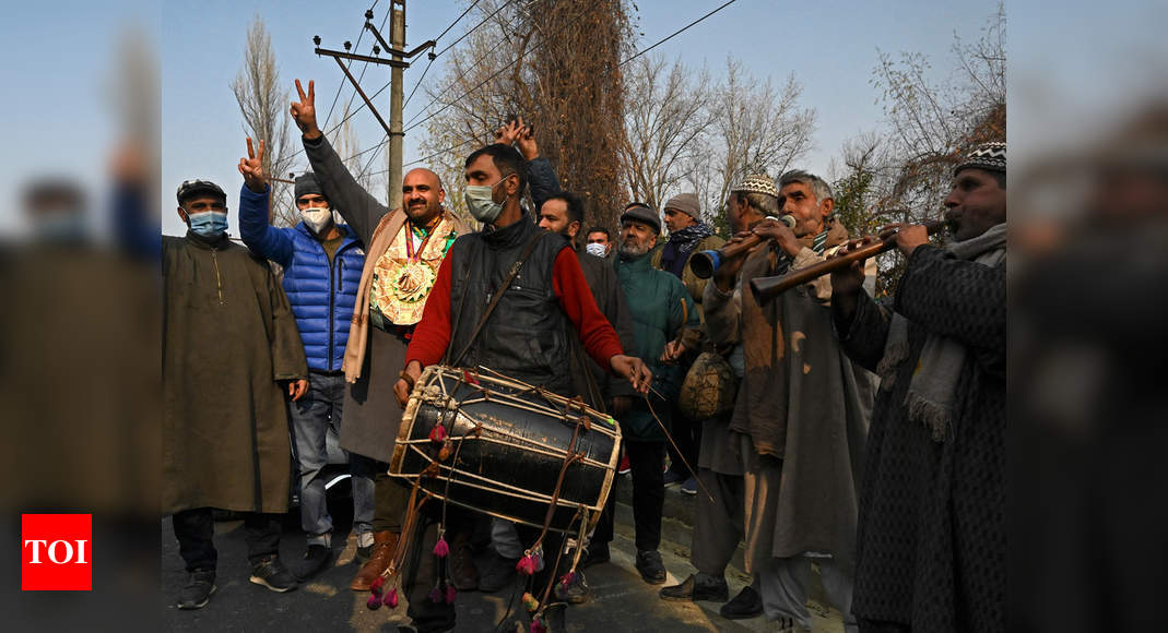 Jammu Kashmir DDC election results 2020 live Gupkar Alliance leads in