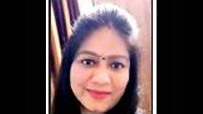 Ahmedabad: Lost mother to virus, but nurse back on duty