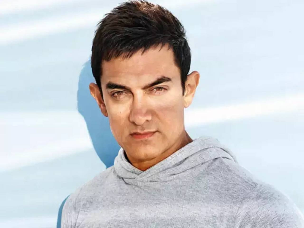 First look: Aamir Khan's action avatar in Dhoom 3 | Bollywood - Hindustan  Times
