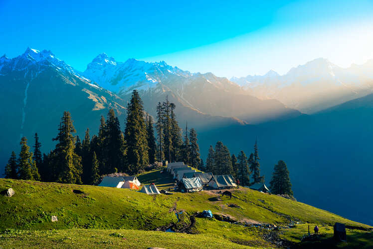 The Kheer Ganga trek